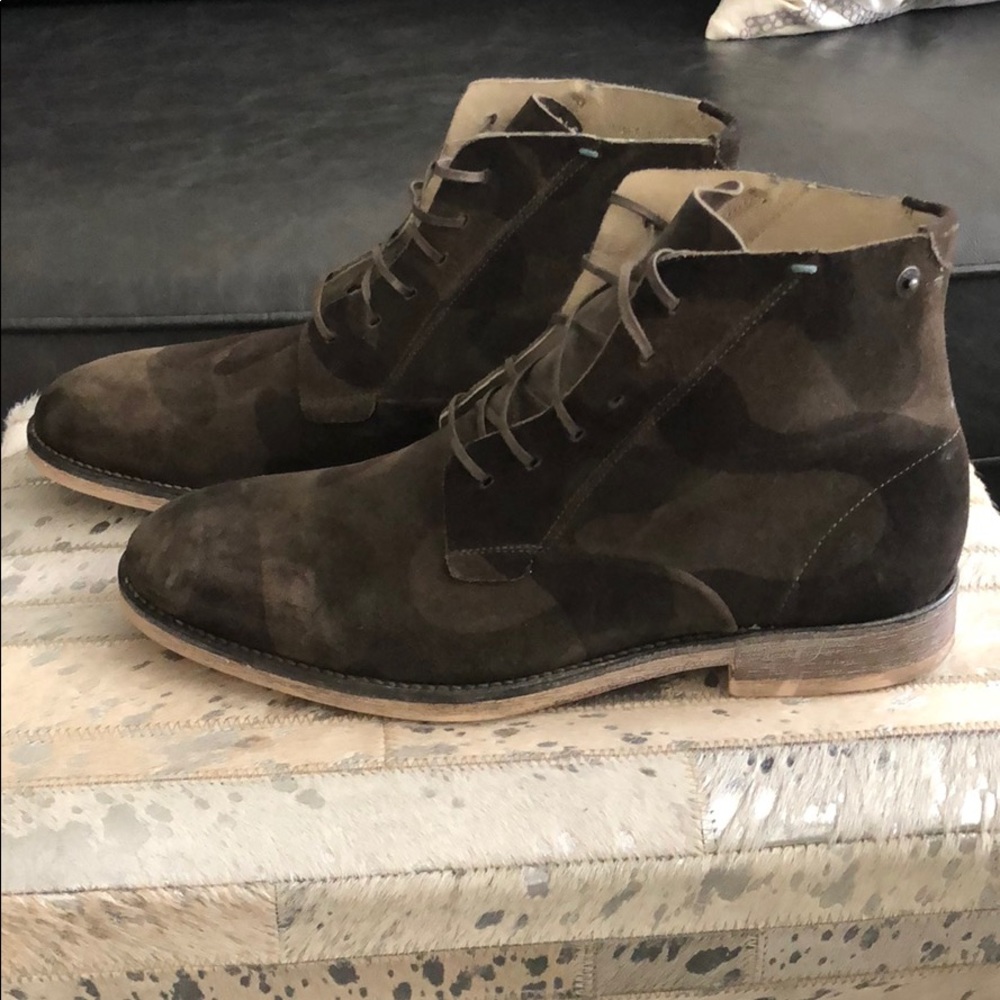 Diesel Boots - Picture 6 of 8